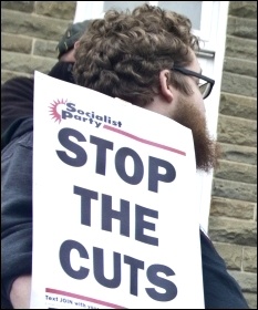 Stop the cuts!