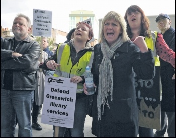 Greenwich Unite library campaigners in 2012, photo by Paul Mattsson