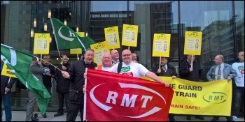 Merseyrail picket line, photo by RMT