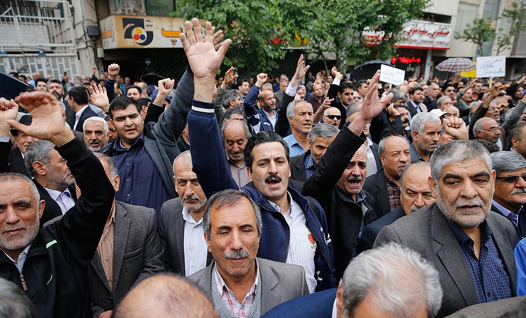 Strike wave marks new stage in revival of Iranian workers' movement ...